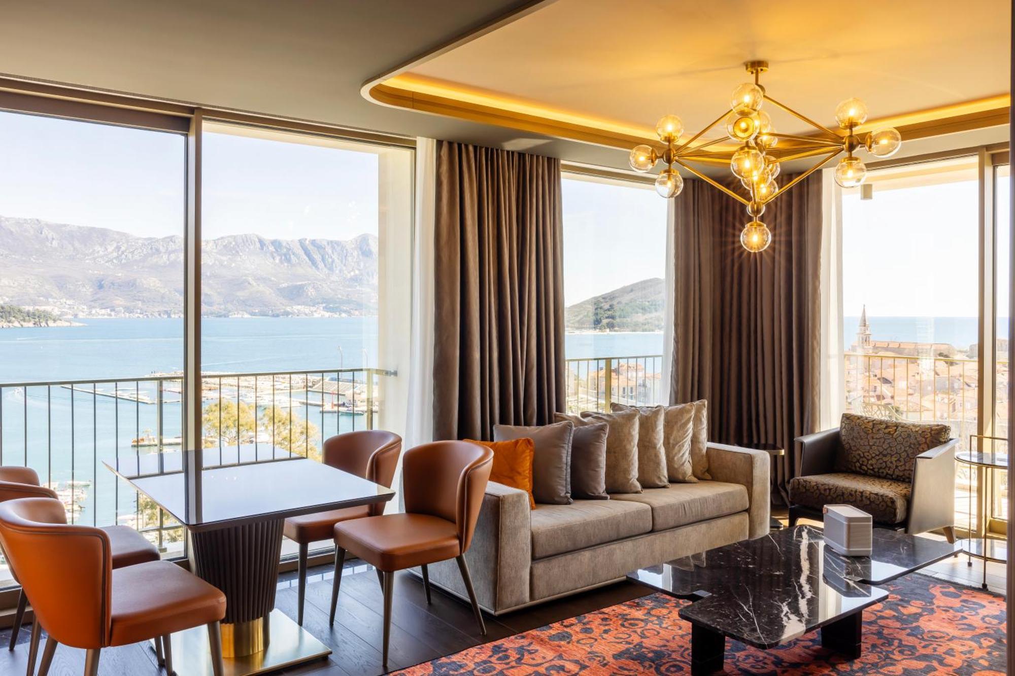 Merit Starlit Hotel & Residences Budva Exterior photo