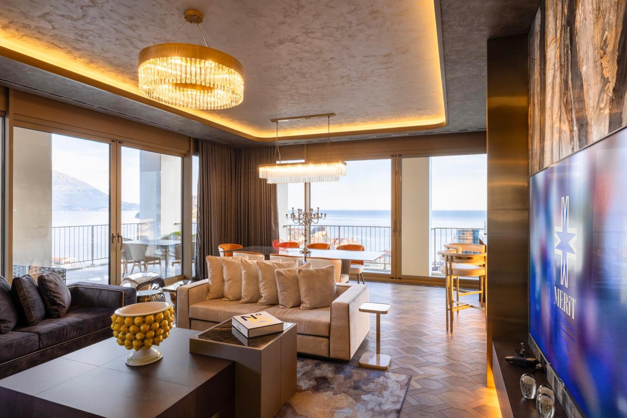 Merit Starlit Hotel & Residences Budva Exterior photo