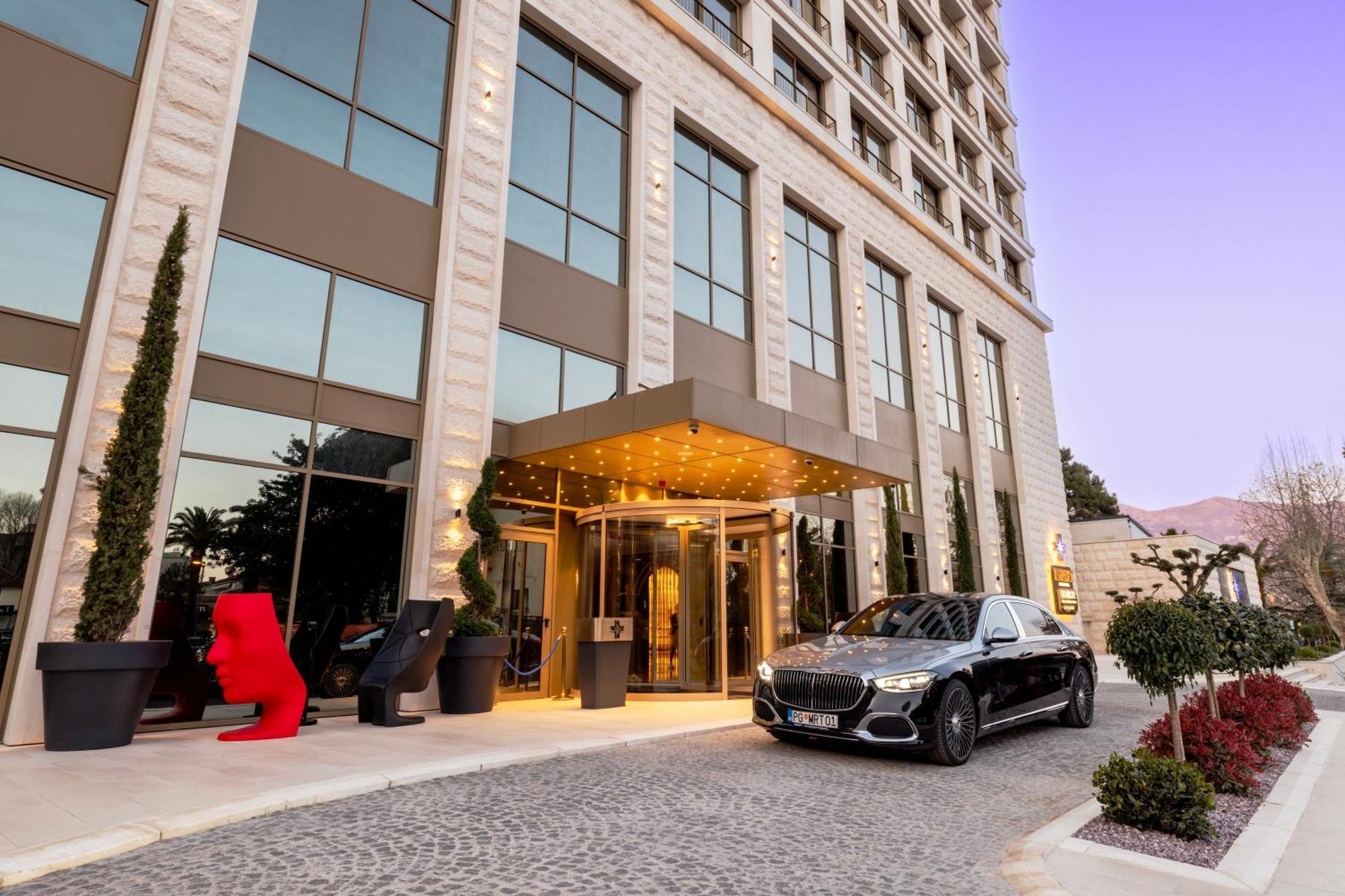 Merit Starlit Hotel & Residences Budva Exterior photo